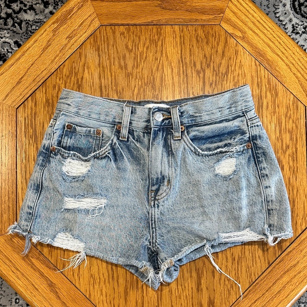 *PISTOLA* Light Wash Distressed Denim American Flag Painted Shorts Size 25